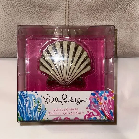 Lilly Pulitzer Ivory Gold Tone Shell Shaped Fan Sea Pants Bottle Opener - Picture 3 of 10